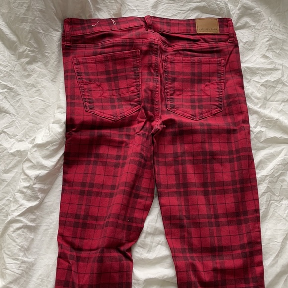 American Eagle red jeans - Picture 2 of 4
